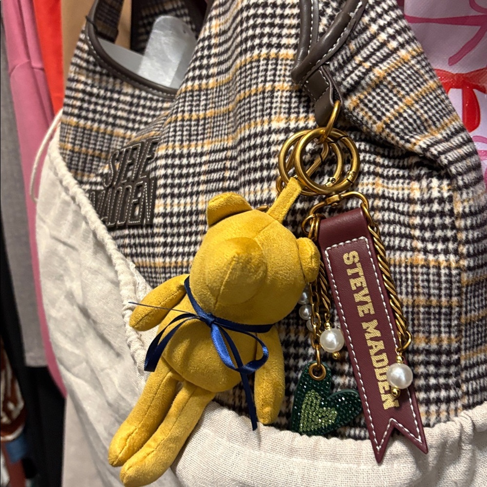 Steve Madden Plaid Grungy Tote🤎 Free Wallet. - Picture 2 of 10